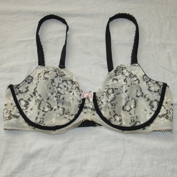Victoria's Secret Body by Victoria Unlined Demi Sheer Ivory Black Lace Bra 38D - Picture 1 of 3